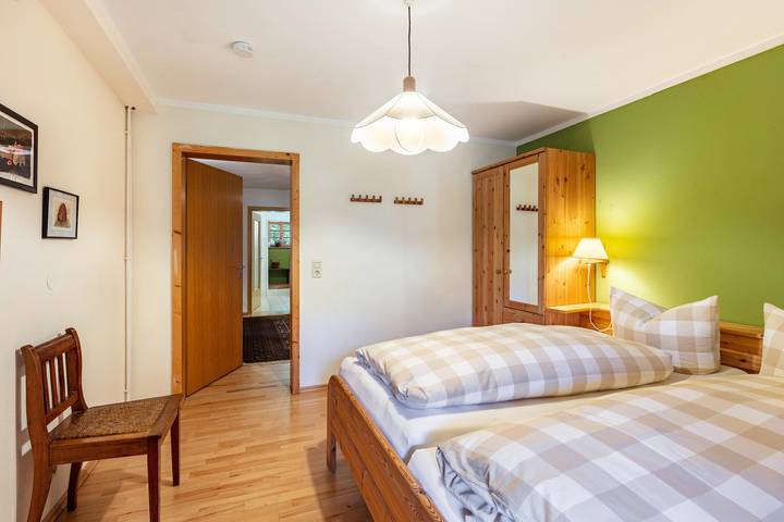 Ferienwohnung für 9 Personen, mit Sauna und Garten in Menzenschwand - 4