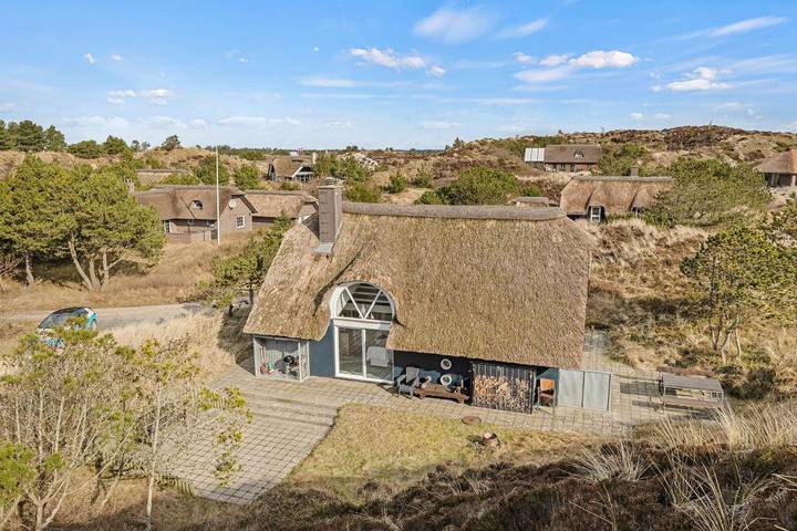 Villa for 6 personer, med Balkon og Balkon/Terrasse samt Terrasse i Henne