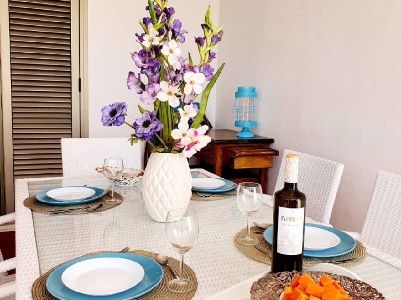 Entire apartment, Luxury apartment in La Caleta near restaurants in La Caleta, Adeje