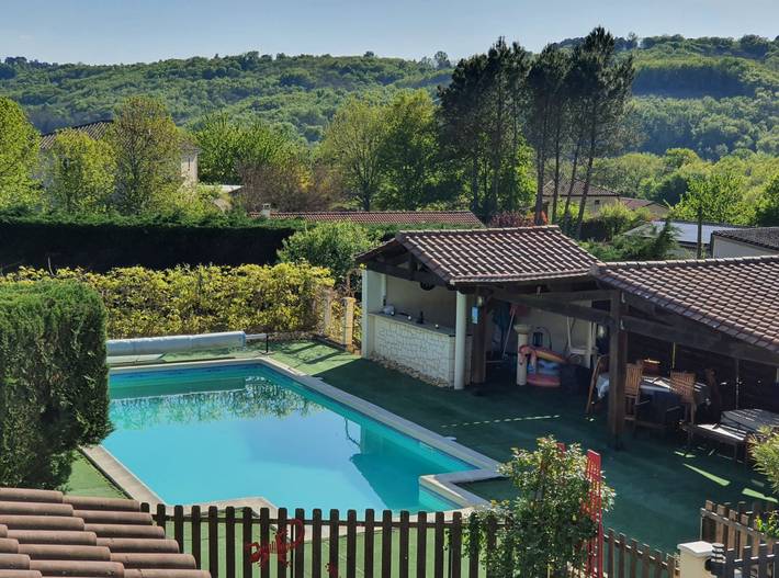 Gîte pour 4 personnes, avec piscine ainsi que terrasse et jardin à Vitrac - 2