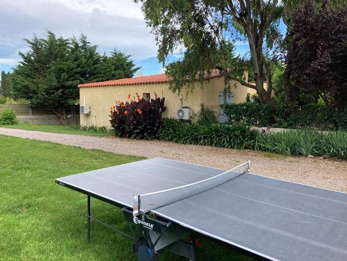 Location de vacances pour 8 personnes, avec vue ainsi que jardin et piscine, adapté aux familles à Villelongue-de-la-Salanque - 3