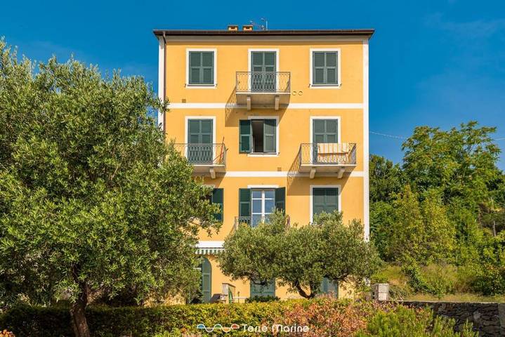 Ganze Wohnung, Ferienwohnung für 2 Personen mit Balkon/Terrasse in Corniglia, Vernazza Gemeinde