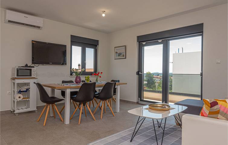 Ferienwohnung für 6 Personen, mit Terrasse in Vodice - 3