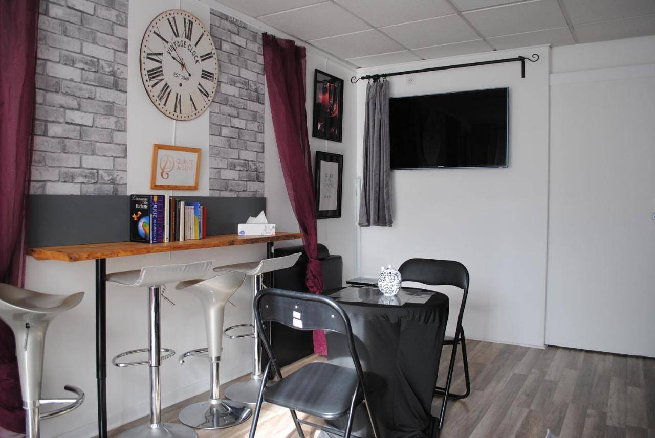 Appartement entier, Appartement en rez-de-chaussée au coeur d'un village in Les Échelles, Région de Chambéry