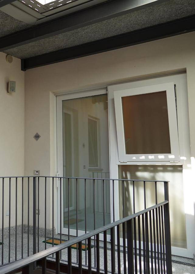 Hôtel pour 2 personnes, avec jacuzzi et terrasse dans Angera - 3