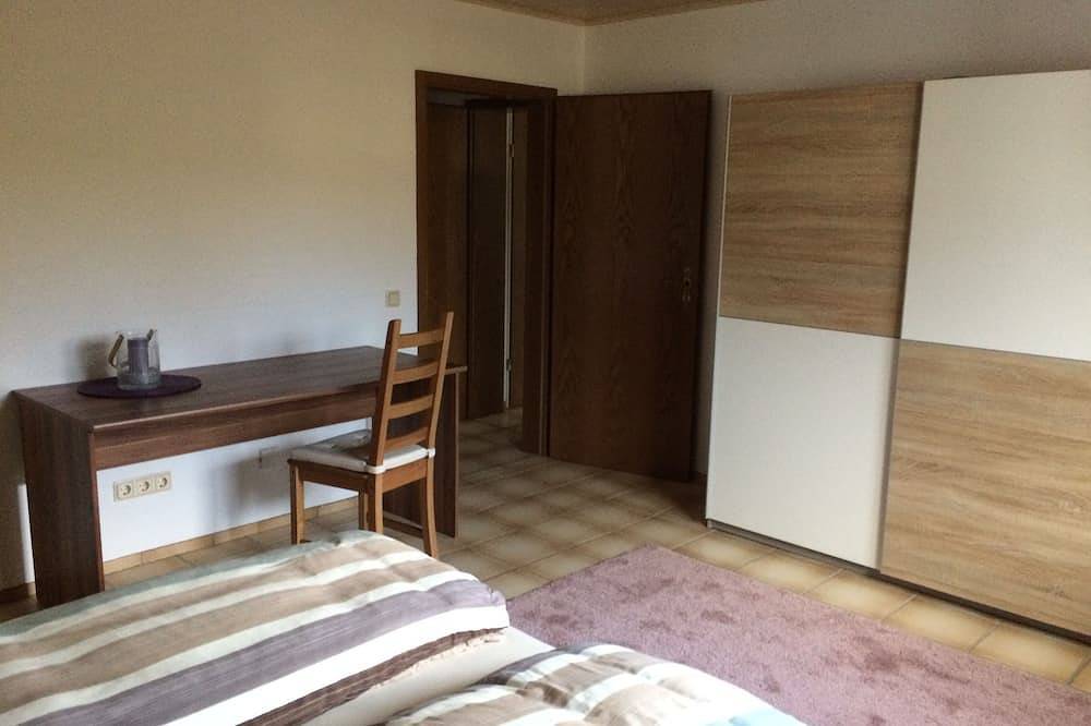 Ganze Wohnung, Fewo Sirona - modern und naturnah Entspannen im Ihner-Tal in Wallerfangen, Saargau