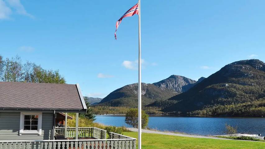 Ferienhaus für 9 Personen, mit Terrasse und Whirlpool in Strand (Rogaland)