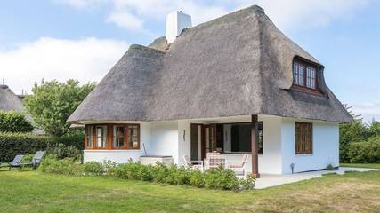 Ferienhaus für 5 Personen, mit Garten in Westerland