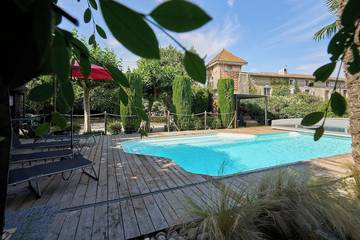 Gîte pour 2 personnes, avec jardin et jacuzzi à Alzonne