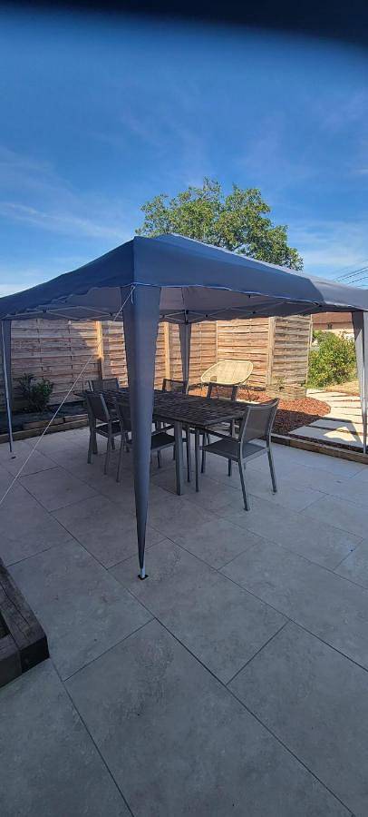 Location de vacances pour 6 personnes, avec terrasse et jardin dans Montrevel - 3