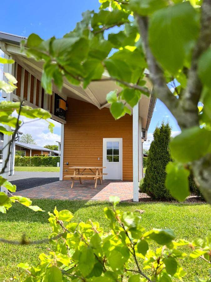 Camping für 4 Personen, mit Garten und Sauna sowie Whirlpool im Emsland