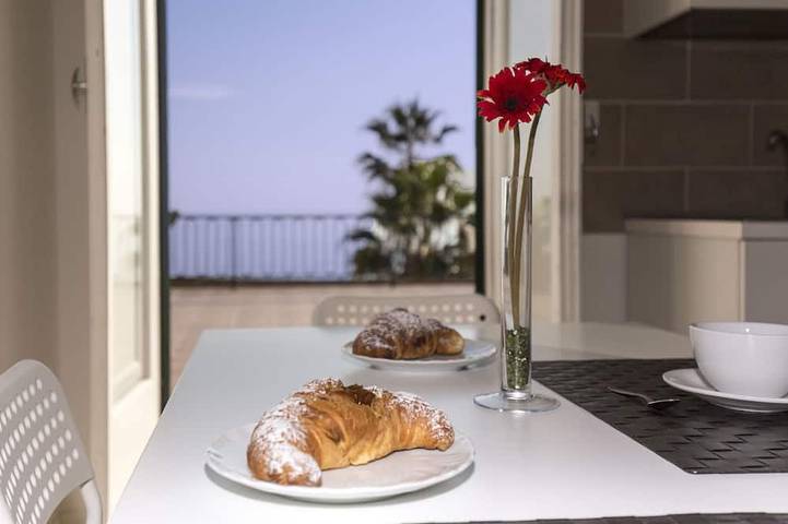 Ganze Wohnung, Haus mit großer Terrasse in Seaside, Syrakus - Ortigia in Syrakus, Syrakus Provinz