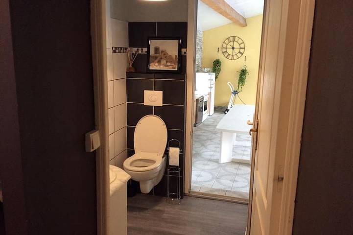 Location de vacances pour 11 personnes, avec jardin à Belgentier - 2