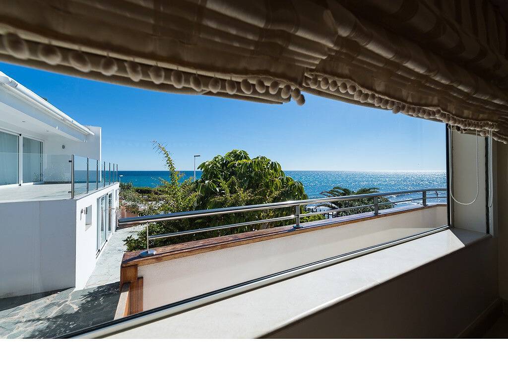 "Chalet en la playa San Agustin" cerca de la playa, con vistas al mar, Balcón, A/C y Wi-Fi in San Agustín , San Bartolomé de Tirajana