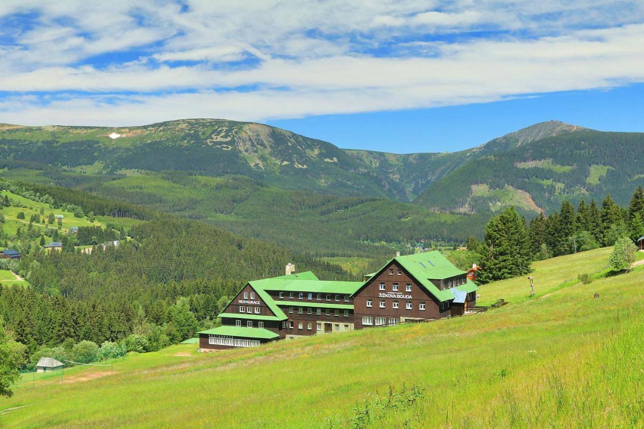 Horský hotel Žižkova bouda in Pec pod Sněžkou, Region Trautenau