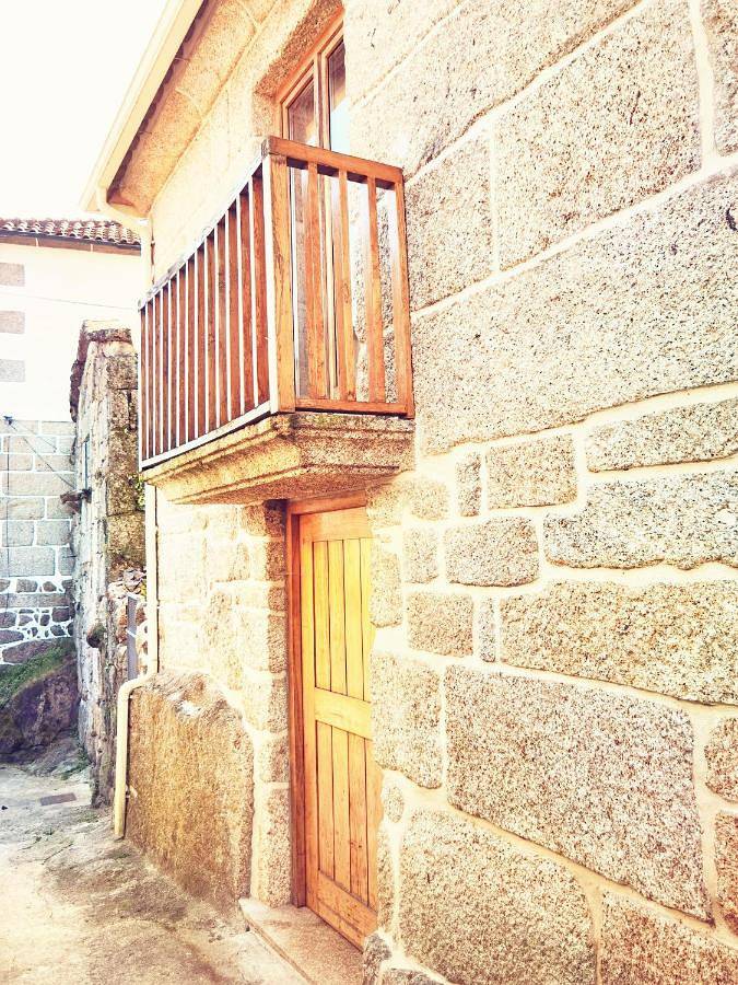 Casa de férias para 4 pessoas, com vista e varanda em Soajo