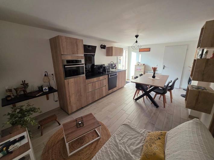 Gîte pour 2 personnes, avec terrasse et vue à Le Bouchet-Mont-Charvin