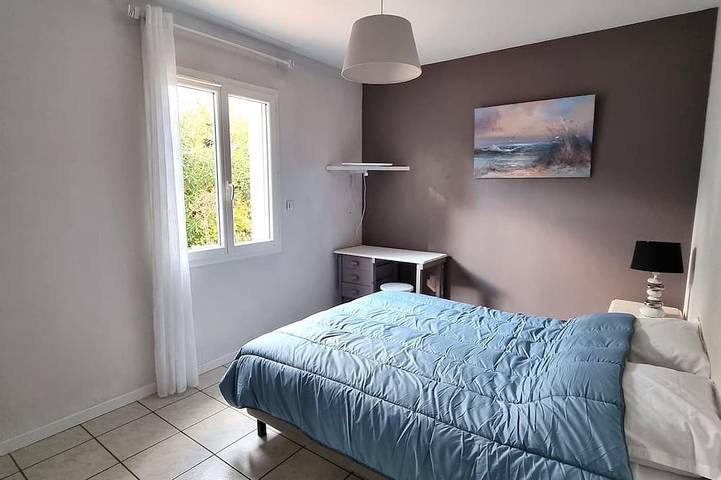 Gîte pour 8 personnes, avec jardin, animaux acceptés à Ayguesvives - 3