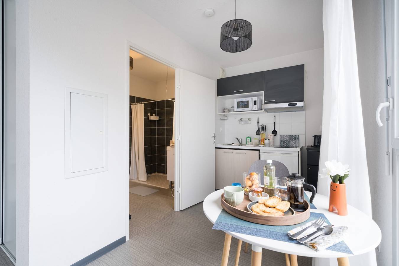 Studio entier, Le Soléa - Wifi - Proche tram in Alco (Montpellier), Montpellier