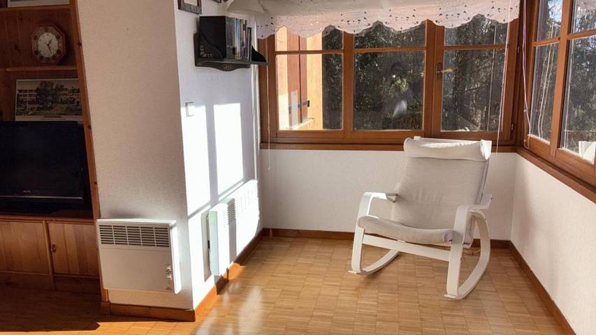 Gîte pour 5 personnes, avec jardin et vue ainsi que piscine et sauna, adapté aux familles à Enveitg - 2