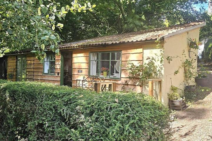 Cottage for 2 people, with pets in Tiverton