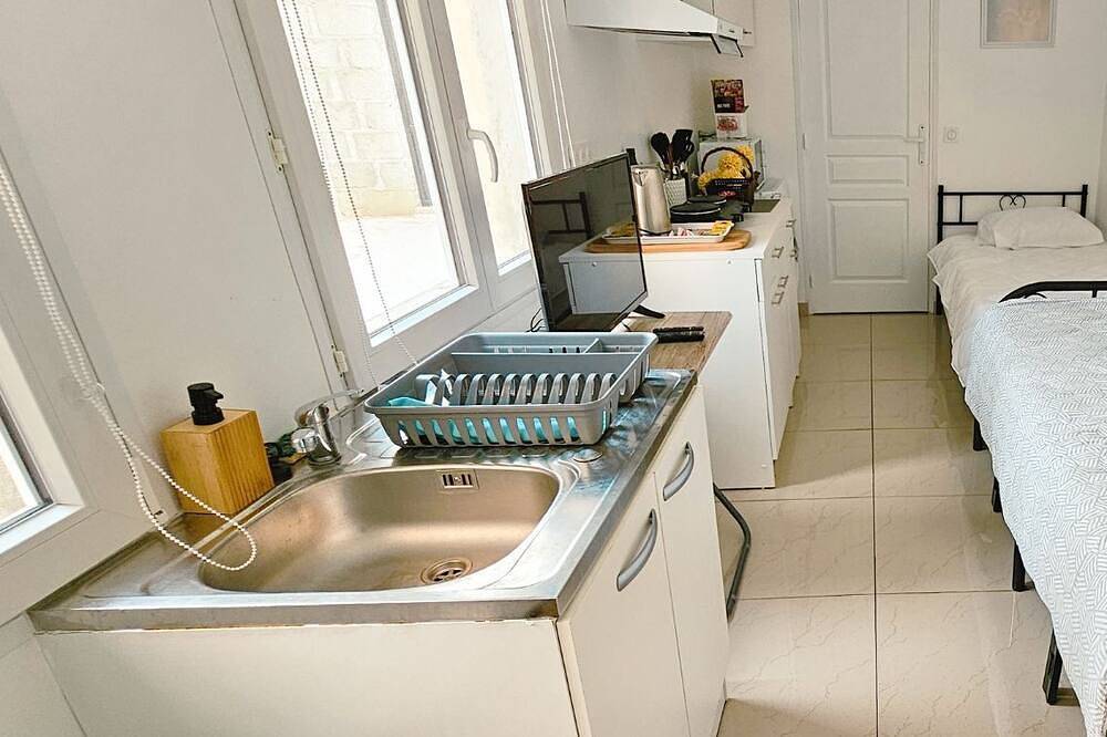 Apartamento entero, Urban Rest – Netflix Studio 5 Min from Rer in Sevran, Sena-Saint Denis