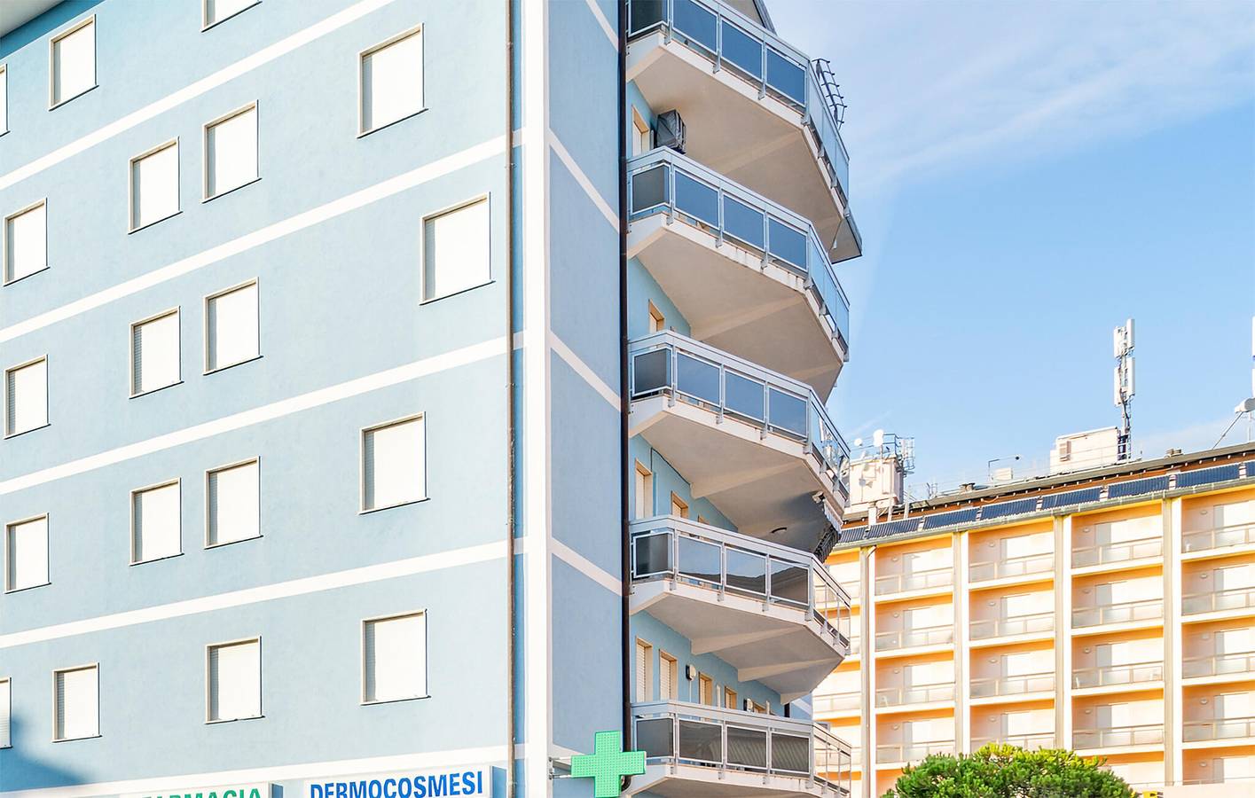 Ganze Ferienwohnung, Beachside 1BR Apartment w/ WiFi & Parking in Rosolina Mare, Polesine