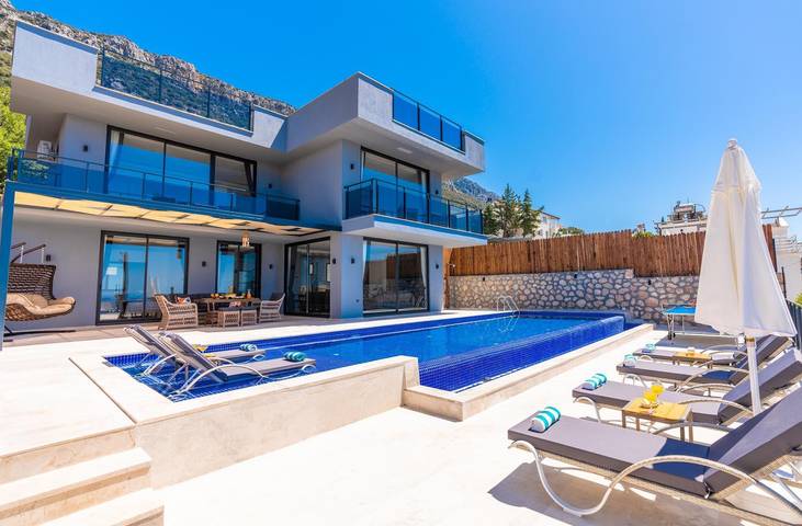 Ferienhaus für 6 Personen, mit Terrasse in Kalkan