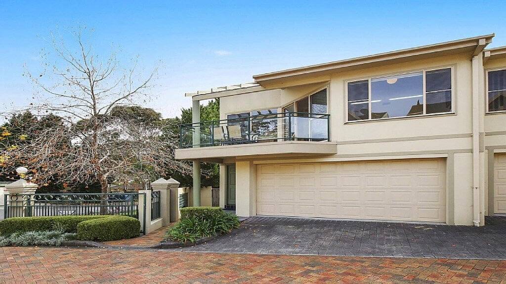 Pool Im Komplexen, Kurzer Weg Zum Strand, Foxtel in Terrigal, New South Wales