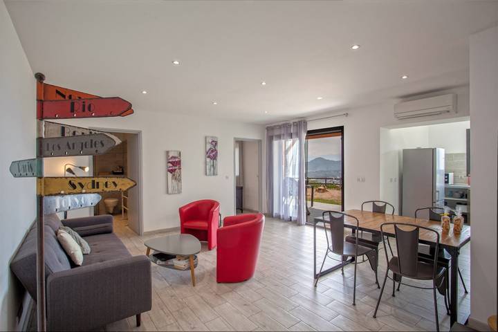 Ferienwohnung für 4 Personen, mit Garten und Terrasse, kinderfreundlich in L'Île-Rousse - 3