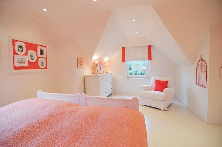 Location de vacances pour 8 personnes, avec terrasse et jardin dans Arimont - 4