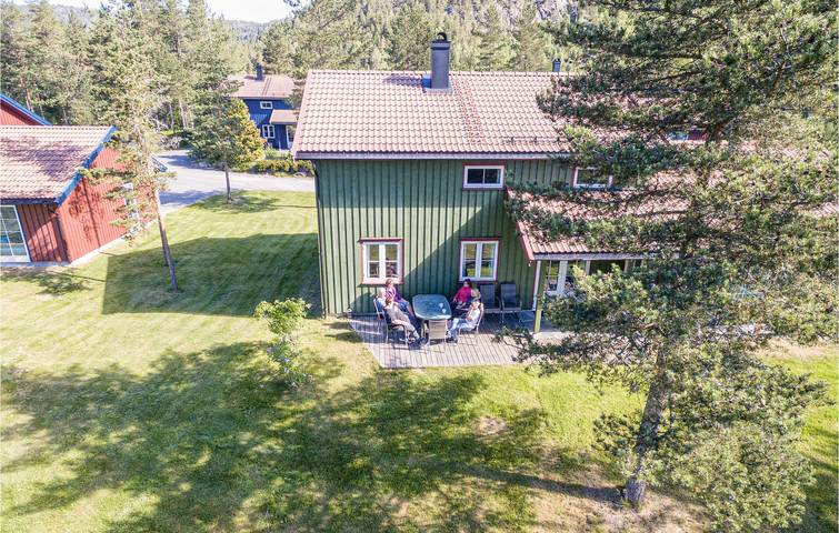 Ferienhaus für 10 Personen mit Sauna in Tveitvatnet, Åmli