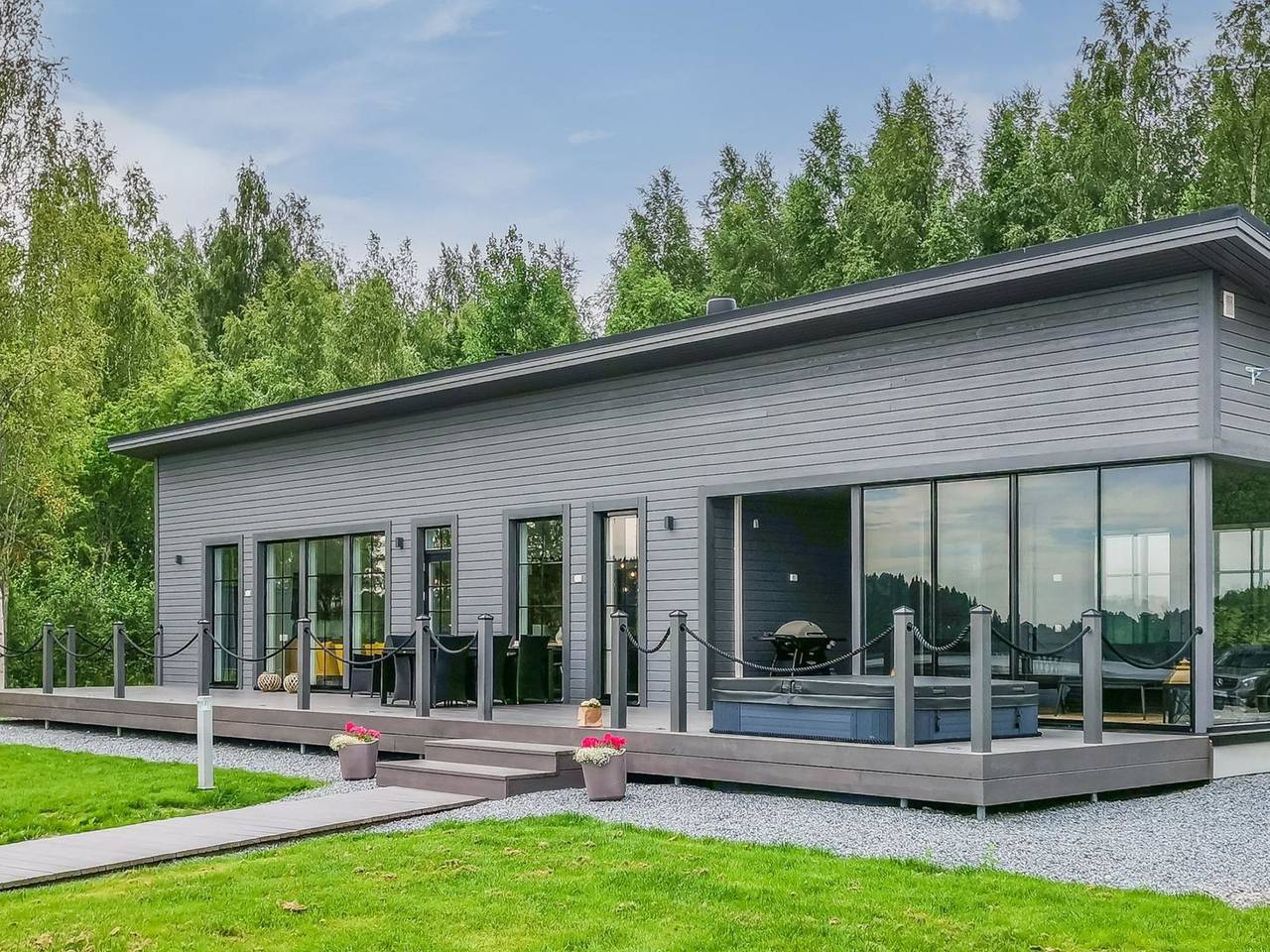 Villa karhenhelmi in Ylöjärvi