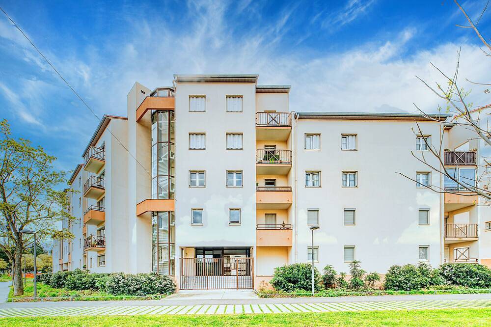 Apartamento entero, Le Verde - Ravissant appartement cosy in Saint-Genis-Laval, Ródano
