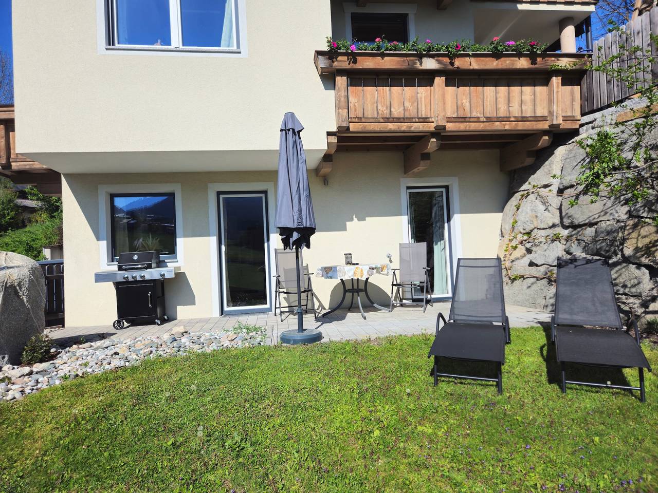 Ganze Wohnung, Ferienwohnung 'Bergschatz' mit Bergblick, privater Terrasse und Wi-Fi in Wildschönau, Kaisergebirge