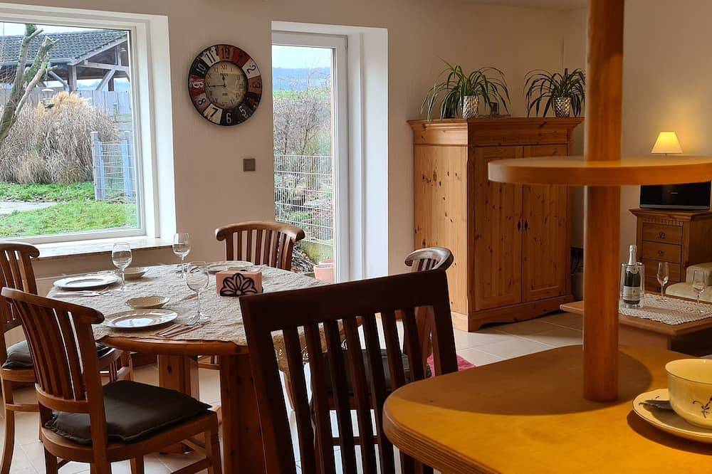 Ganze Wohnung, 5-Sterne-Ferienwohnung \"Hedfan\" im Cnauceltaidd in Halle (Niedersachsen), Landkreis Holzminden