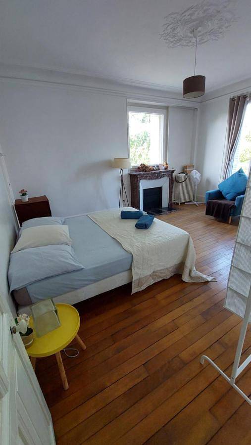 Bed & Breakfast à 20mn direct St Lazare en Train in Sannois, Val-d'Oise