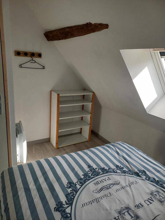 Gîte pour 4 personnes, avec terrasse à Thauvenay - 4