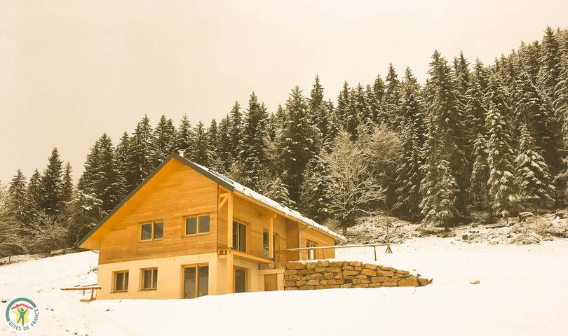 Gîte pour 6 personnes, avec terrasse ainsi que jardin et sauna à Corrençon-en-Vercors - 3