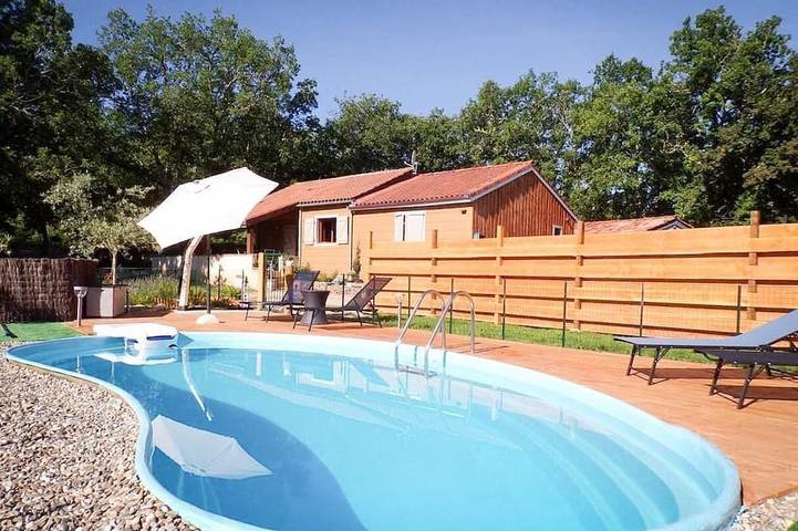 Location de vacances pour 5 personnes, avec jardin, animaux acceptés à Carnac-Rouffiac