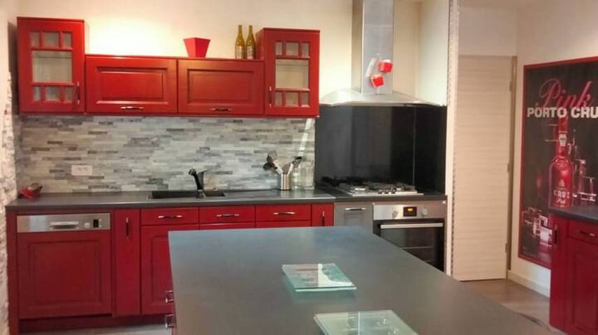 Ganze Wohnung, Appartement "Chez Gaston" mit Garten in Bourges, Bourges und Umgebung