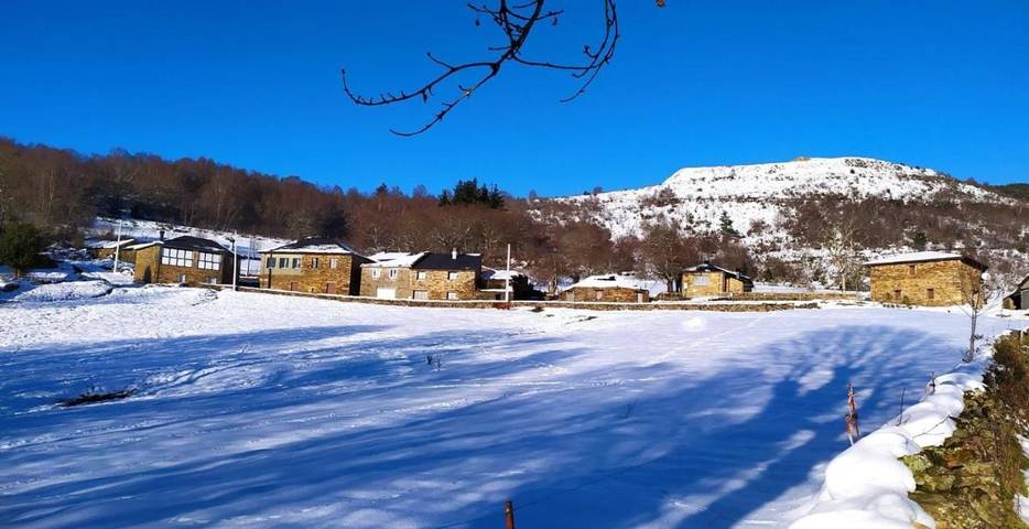 Apartamento de vacaciones para 4 personas, con Terraza y Jardín además de Piscina para niños y Piscina en Provincia de Lugo - 4