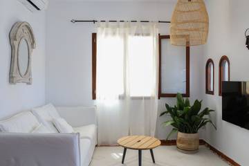 Villa in Cala Tarida, Sant Josep de sa Talaia für 8 