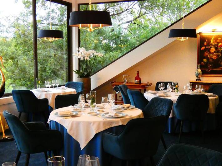 Hôtel pour 3 personnes, avec terrasse ainsi que jardin et piscine à Nègrepelisse - 4