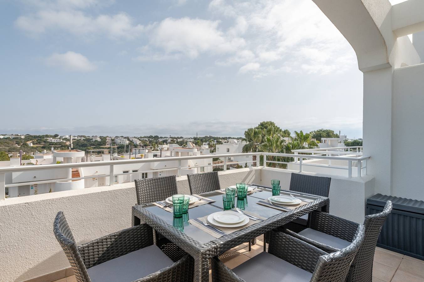 Entire apartment, House Liv 'El Puerto I 3-11 ' with Shared Pool, Wi-Fi and Air Conditioning in Cala d'Or, Santanyí
