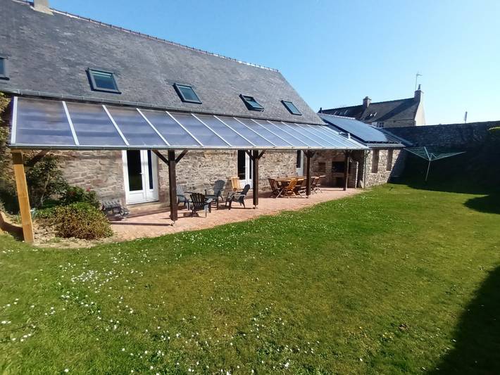 Gîte pour 8 personnes, avec jardin et terrasse