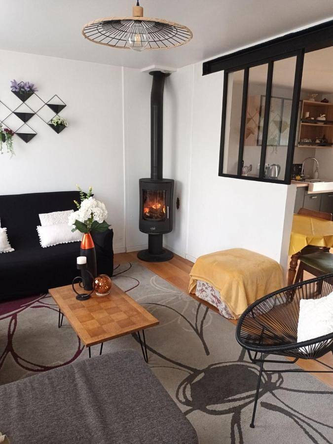 Ferienwohnung für 6 Personen, mit Terrasse und Garten sowie Ausblick