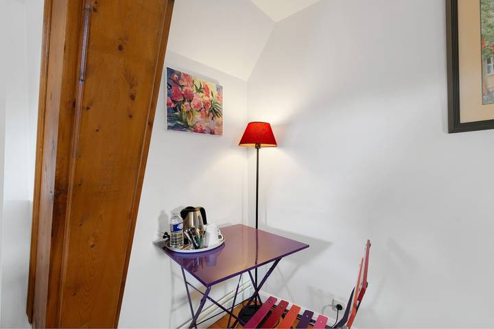 Héron Guest Room with Garden and Wi-Fi in Brucheville, Carentan les Marais