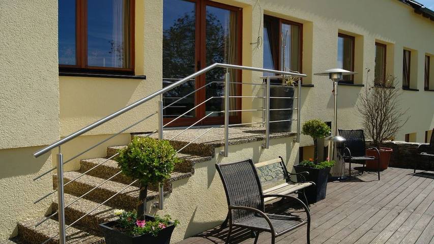 Ferienhaus für 22 Personen, mit Terrasse am Taunus - 4