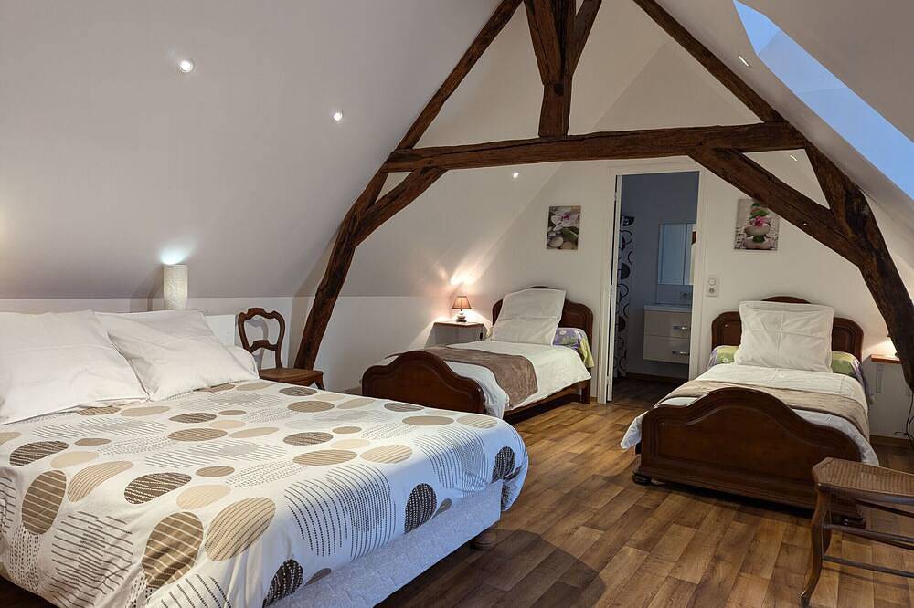 Gîte lumineux au cœur d'Épieds-en-Beauce, proche Orléans - Tout confort, animaux acceptés in Épieds-en-Beauce, Vallée de la Loire